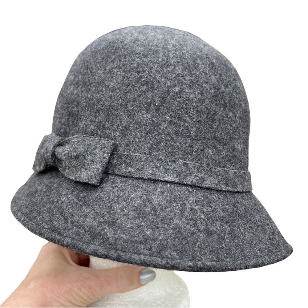 TRIXIE Dark Grey Wool Cloche hat flexible bow
